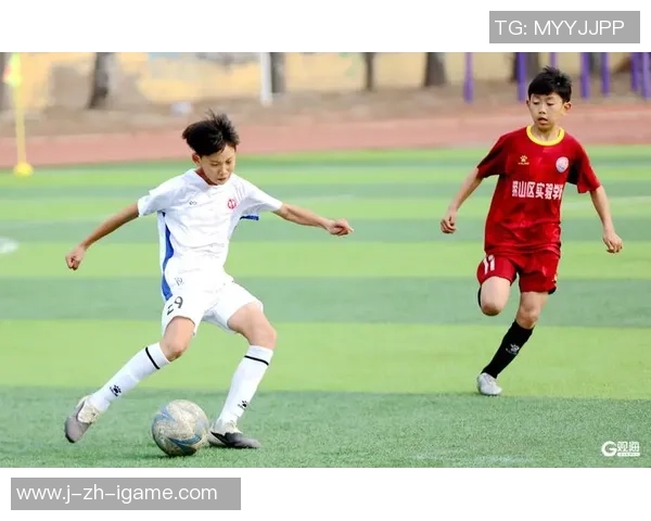 晨青足球：培养青少年足球人才的摇篮与梦想之地